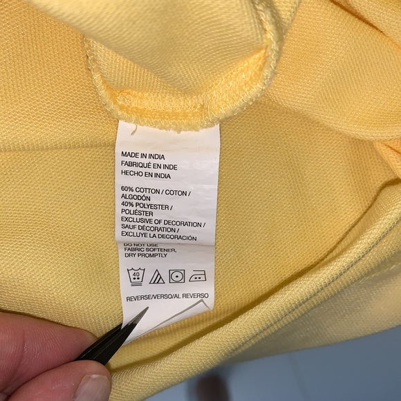IZOD Mens Polo shirt like new size XL, yellow in colour. EUC - Picture 11 of 12